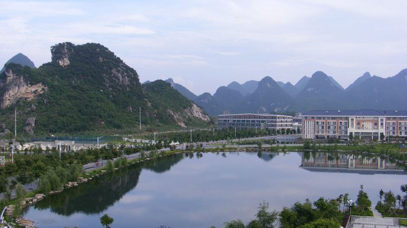 PCB打板价格构成揭秘：影响因素与计算方法
